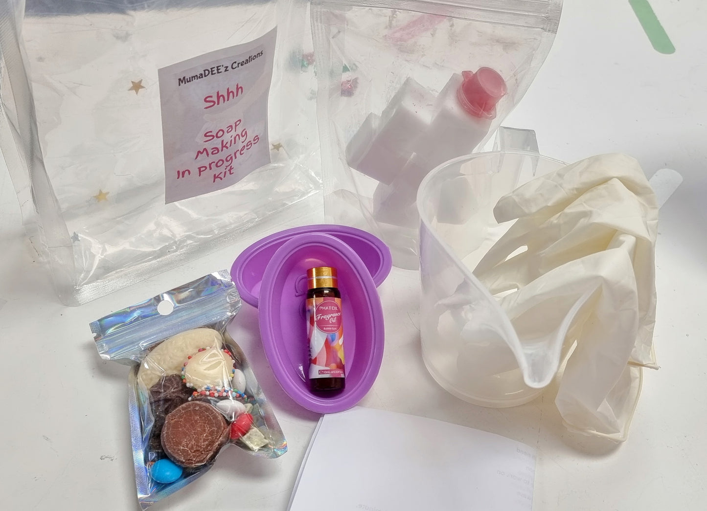 Soap Making Kit (Bubblegum)